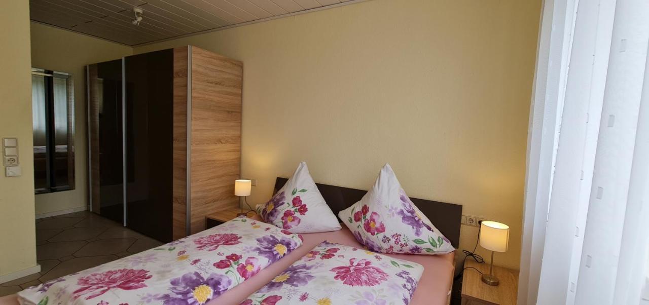 Gardenview Apartments & Suites Bei Bad Kissingen Nüdlingen エクステリア 写真