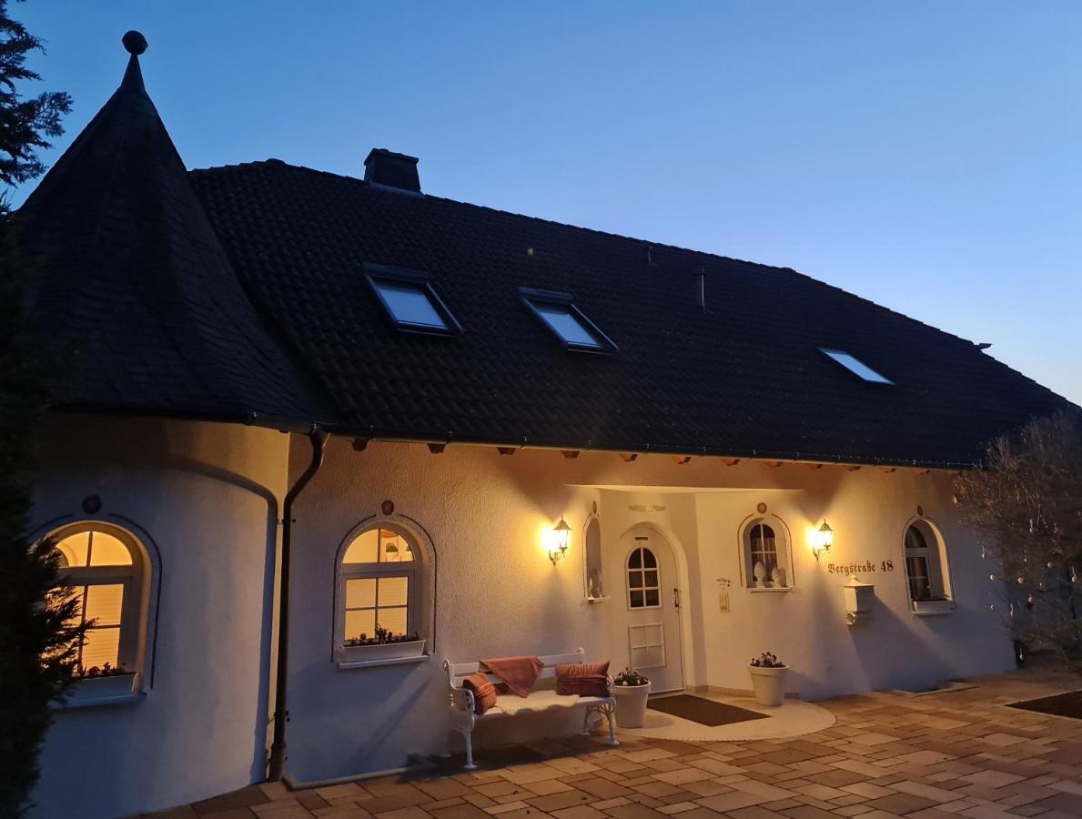 Gardenview Apartments & Suites Bei Bad Kissingen Nüdlingen エクステリア 写真