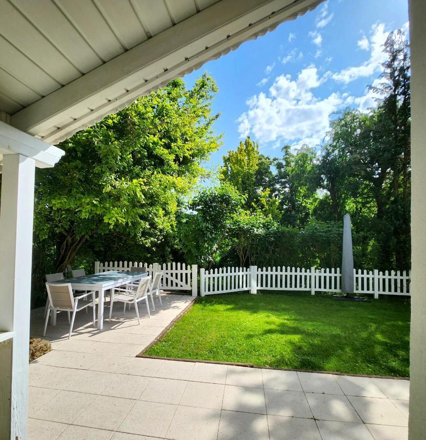 Gardenview Apartments & Suites Bei Bad Kissingen Nüdlingen エクステリア 写真