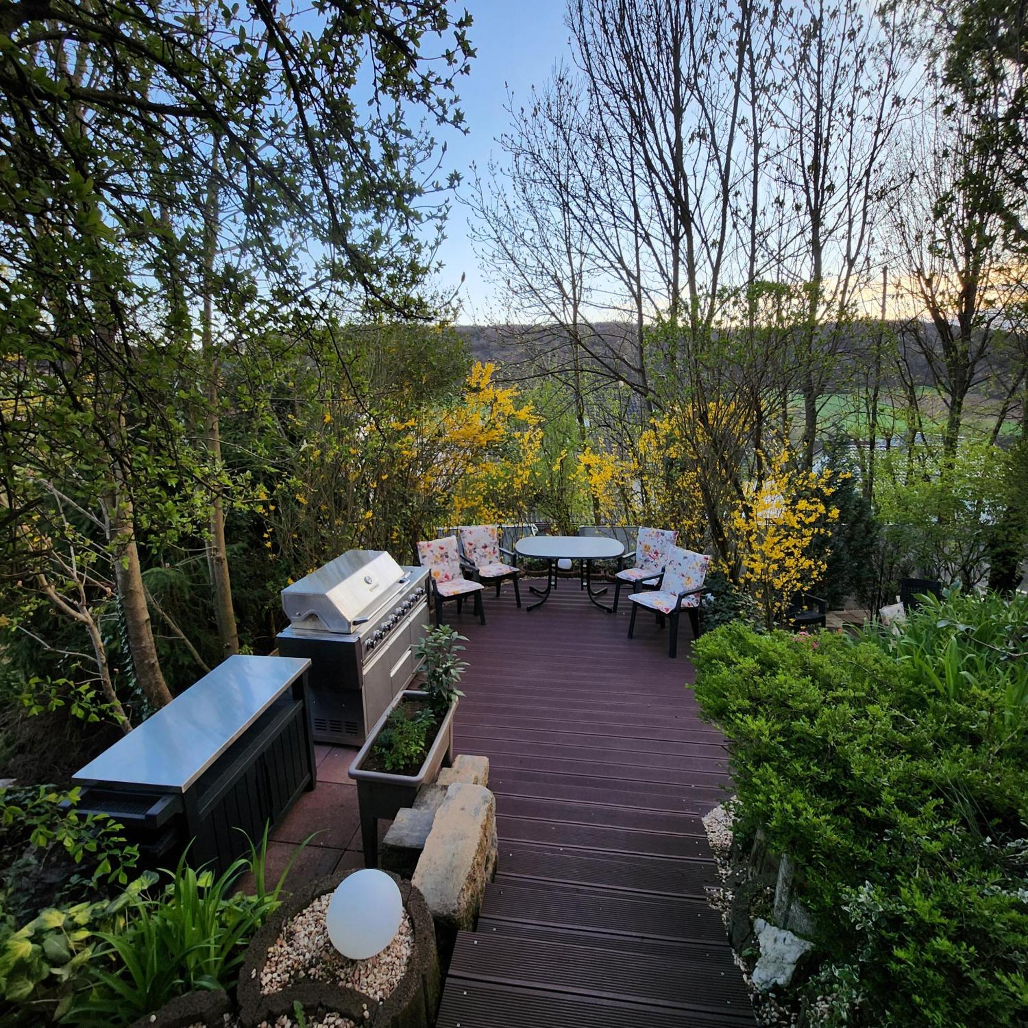 Gardenview Apartments & Suites Bei Bad Kissingen Nüdlingen エクステリア 写真
